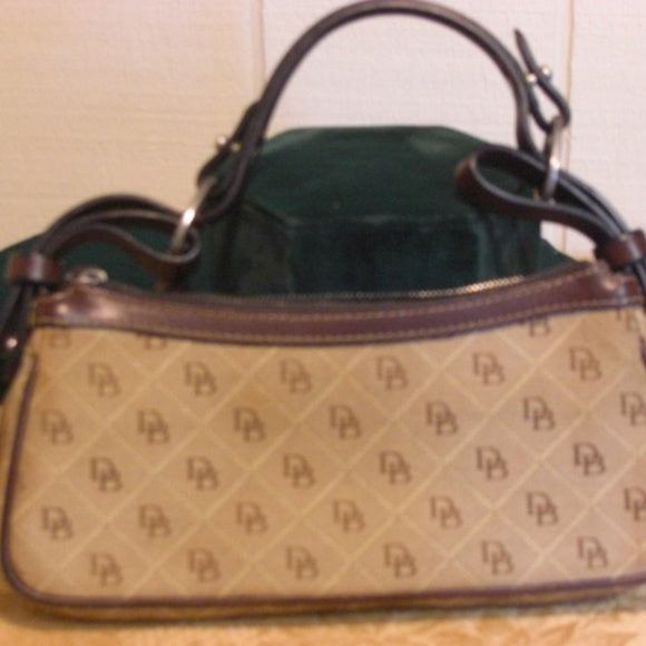 DOONEY & BOURKE Dark Brown Shoulder Handbag E3099
