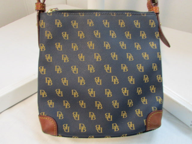 On sale Dooney and Bourke Bag - dark blue