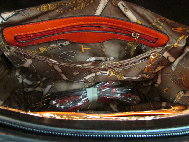 LA TERRE FASHION Vegan Leather Handbag w/strap - Bags & Luggage - Salem,  Oregon, Facebook Marketplace