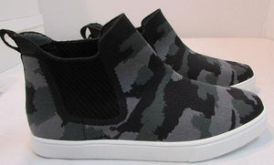 Mia Amore "Marek" Camo Gored Fly Knit Pull On Sneakers